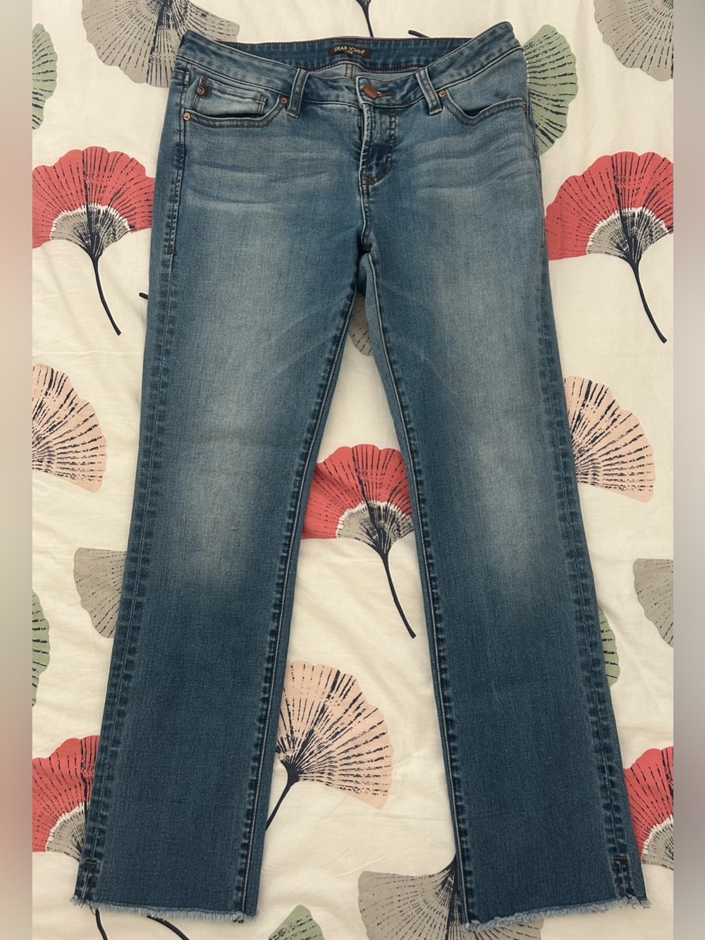 Dear John Cropped Straight Leg Frayed Jeans /Size 28